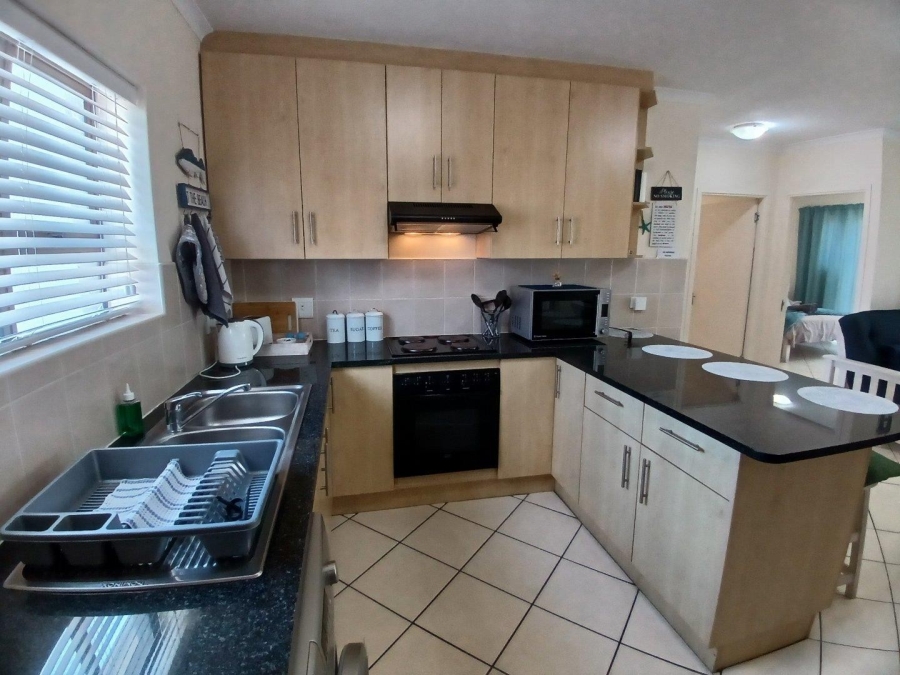 2 Bedroom Property for Sale in Hartenbos Central Western Cape